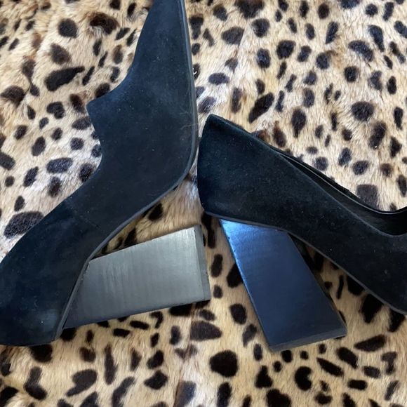 Jeffrey Campbell Geometric suede Heels, Black - Picture 5 of 7